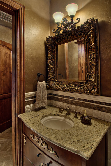 Фото импозантного интерьера ванной комнаты